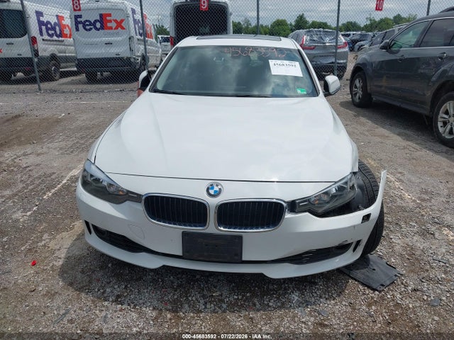 Продажа на аукционе авто 2015 Bmw 328i Xdrive, vin: WBA3B3G50FNT68553, номер лота: 45683592