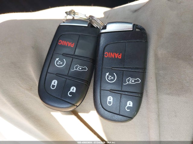 45683604 :رقم المزاد ، 1C4RJFBG4LC240219 vin ، 2020 Jeep Grand Cherokee Limited 4x4 مزاد بيع