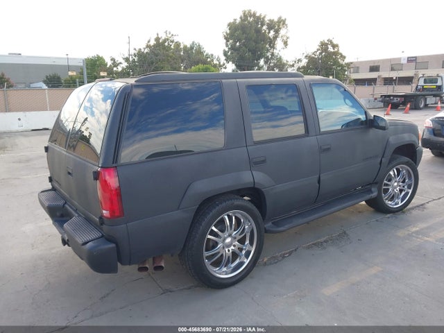 Продаж на аукціоні авто 2000 Cadillac Escalade Standard, vin: 1GYEK13R9YR141991, номер лоту: 45683690