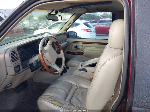 Продаж на аукціоні авто 2000 Cadillac Escalade Standard, vin: 1GYEK13R9YR141991, номер лоту: 45683690