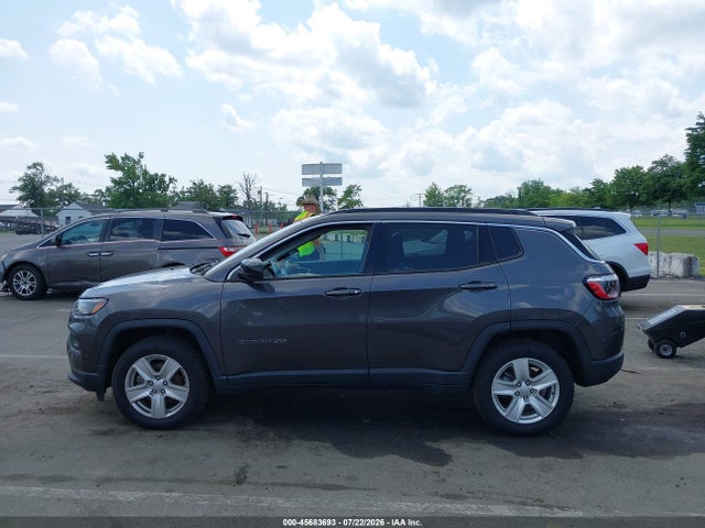 2022 Jeep Compass Latitude 4x4 მანქანა იყიდება აუქციონზე, vin: 3C4NJDBB0NT148071, აუქციონის ნომერი: 45683693