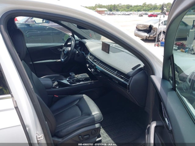 Продажа на аукционе авто 2018 Audi Q7 3.0t Premium, vin: WA1VAAF76JD050371, номер лота: 45683702