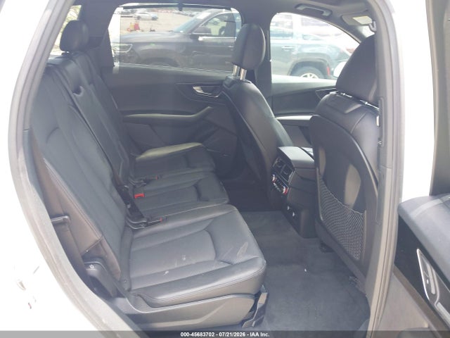 Продажа на аукционе авто 2018 Audi Q7 3.0t Premium, vin: WA1VAAF76JD050371, номер лота: 45683702