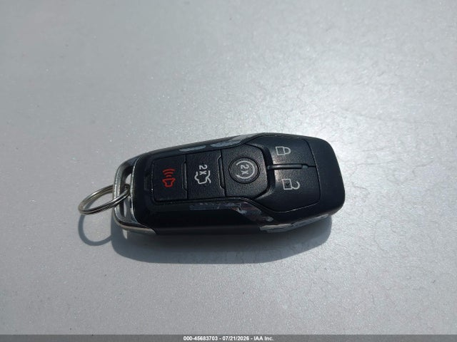 45683703 :رقم المزاد ، 2LMPJ6KR7HBL26320 vin ، 2017 Lincoln Mkx Select مزاد بيع