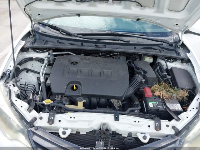 Toyota Corolla Le Plus 2015 5YFBURHE3FP196211 Image 10