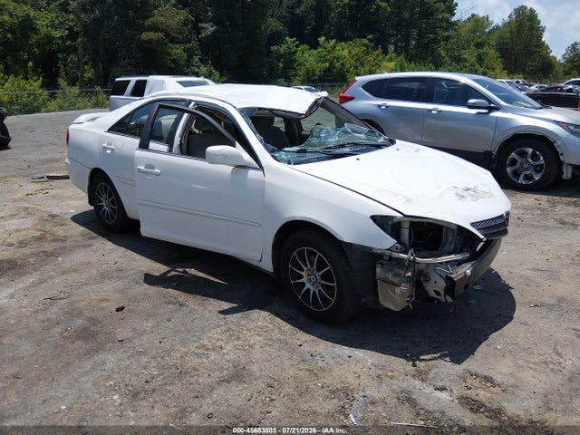 2003 Toyota Camry Le მანქანა იყიდება აუქციონზე, vin: 4T1BE30K03U245726, აუქციონის ნომერი: 45683803