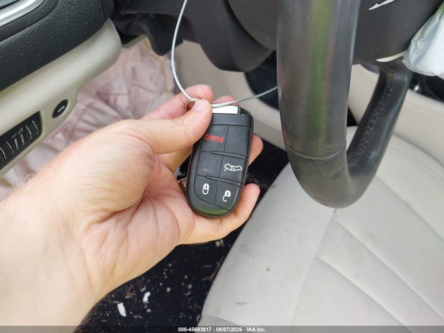45683817 :رقم المزاد ، 1C3CCCAB9GN113517 vin ، 2016 Chrysler 200 Limited مزاد بيع