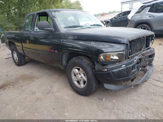 45683823 :رقم المزاد ، 3B7HC13Z2TG113779 vin ، 1996 Dodge Ram 1500 مزاد بيع
