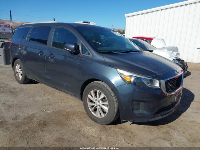 Auction sale of the 2017 Kia Sedona Lx, vin: KNDMB5C11H6247923, lot number: 45683832