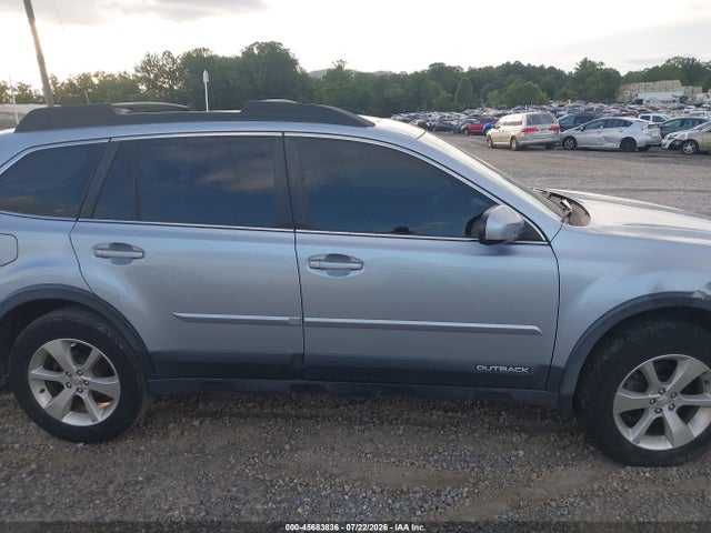 Subaru Outback 2.5i Limited 2014 4S4BRCMC3E3234686 Image 13