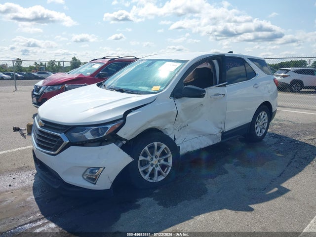 Chevrolet EQUINOX LT 2018 2GNAXJEV6J6202058 Image 2