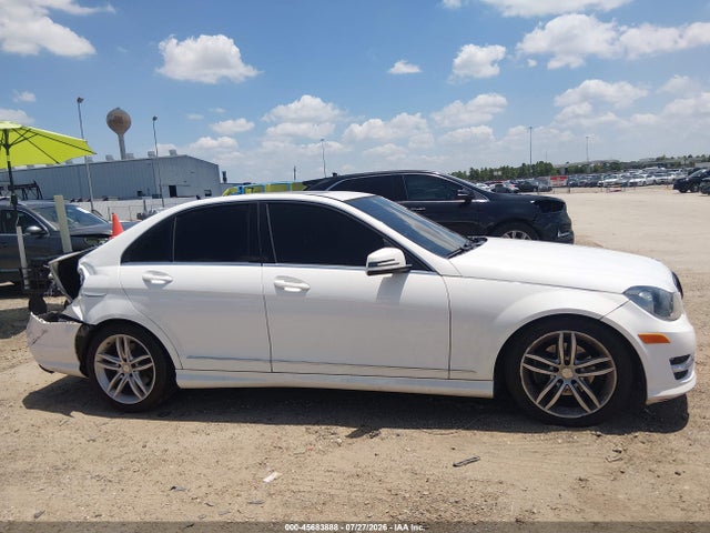 Aukcja sprzedaży 2013 Mercedes-benz C 250 Sport, vin: WDDGF4HB2DR251412, numer aukcji: 45683888