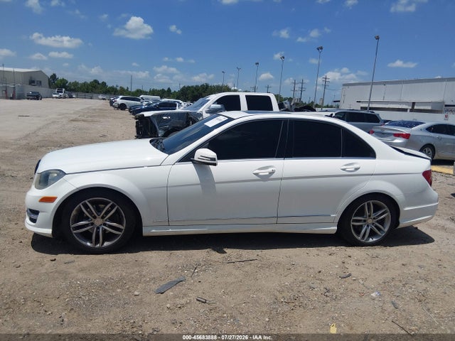 Aukcja sprzedaży 2013 Mercedes-benz C 250 Sport, vin: WDDGF4HB2DR251412, numer aukcji: 45683888