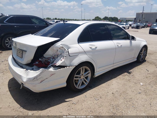 Aukcja sprzedaży 2013 Mercedes-benz C 250 Sport, vin: WDDGF4HB2DR251412, numer aukcji: 45683888