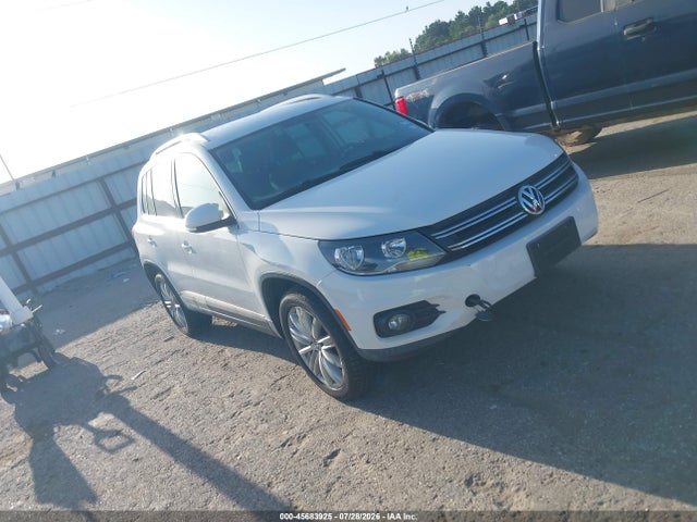 Продажа на аукционе авто 2012 Volkswagen Tiguan Se, vin: WVGAV7AX8CW532698, номер лота: 45683925