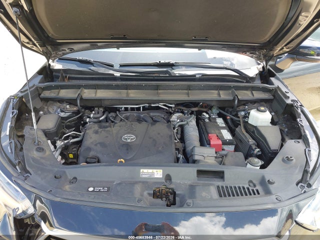 45683946 :رقم المزاد ، 5TDGZRBH8MS105027 vin ، 2021 Toyota Highlander Xle مزاد بيع
