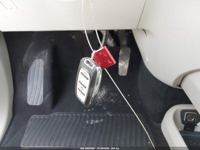 45683967 :رقم المزاد ، 2C4RC1AG2LR146247 vin ، 2020 Chrysler Voyager L مزاد بيع