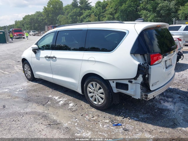 45683967 :رقم المزاد ، 2C4RC1AG2LR146247 vin ، 2020 Chrysler Voyager L مزاد بيع