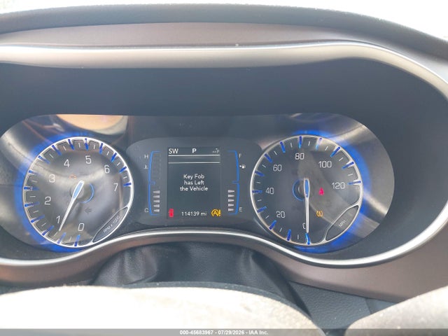 45683967 :رقم المزاد ، 2C4RC1AG2LR146247 vin ، 2020 Chrysler Voyager L مزاد بيع