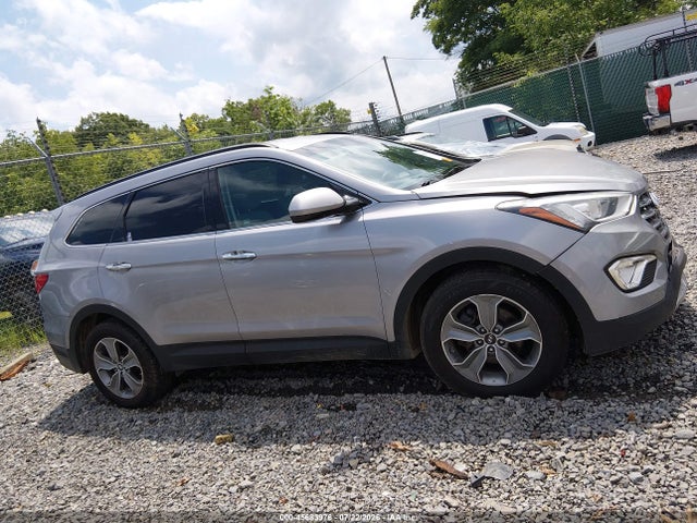 2016 Hyundai Santa Fe Se მანქანა იყიდება აუქციონზე, vin: KM8SMDHF9GU144030, აუქციონის ნომერი: 45683976