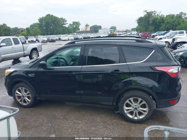 2018 Ford Escape Se მანქანა იყიდება აუქციონზე, vin: 1FMCU0G93JUC63594, აუქციონის ნომერი: 45683985
