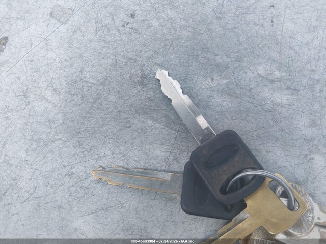 45683984 :رقم المزاد ، 1FALP62W6RH117275 vin ، 1994 Ford Thunderbird Lx مزاد بيع