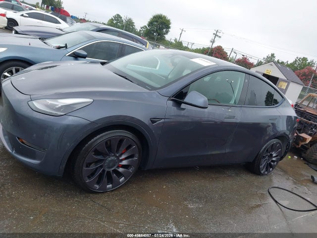 Продажа на аукционе авто 2021 Tesla Model Y Performance Dual Motor All-wheel Drive, vin: 5YJYGDEF9MF209893, номер лота: 45684057