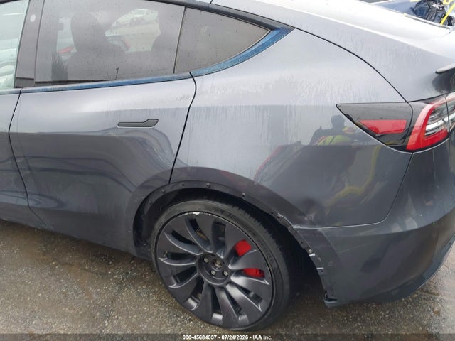 Продажа на аукционе авто 2021 Tesla Model Y Performance Dual Motor All-wheel Drive, vin: 5YJYGDEF9MF209893, номер лота: 45684057