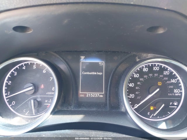 45684065 :رقم المزاد ، 4T1B11HK5JU531265 vin ، 2018 Toyota Camry Le مزاد بيع