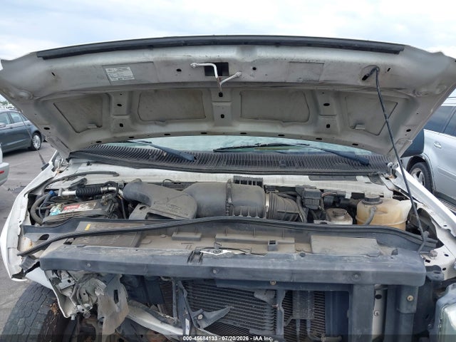 2008 Ford E-350 Super Duty Xl/xlt მანქანა იყიდება აუქციონზე, vin: 1FBNE31L38DB24385, აუქციონის ნომერი: 45684133