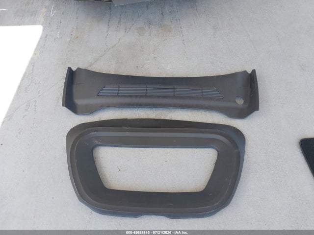 Продажа на аукционе авто 2020 Tesla Model Y Long Range Dual Motor All-wheel Drive, vin: 5YJYGDEE8LF044151, номер лота: 45684145