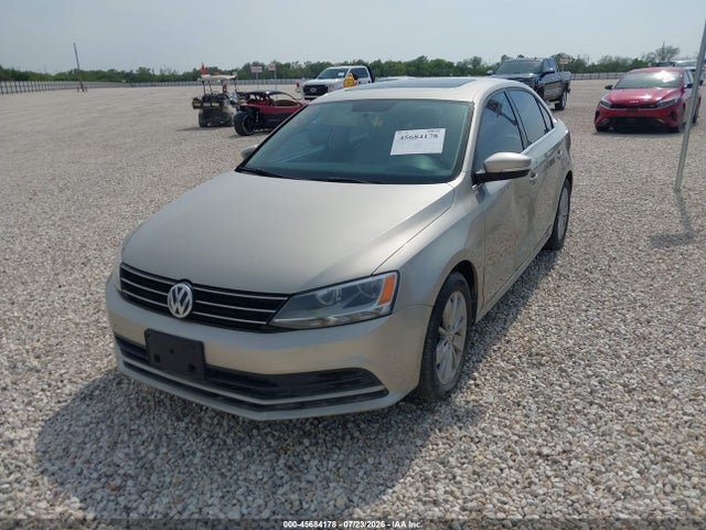 2015 Volkswagen Jetta 1.8t Se მანქანა იყიდება აუქციონზე, vin: 3VWD07AJ5FM337543, აუქციონის ნომერი: 45684178