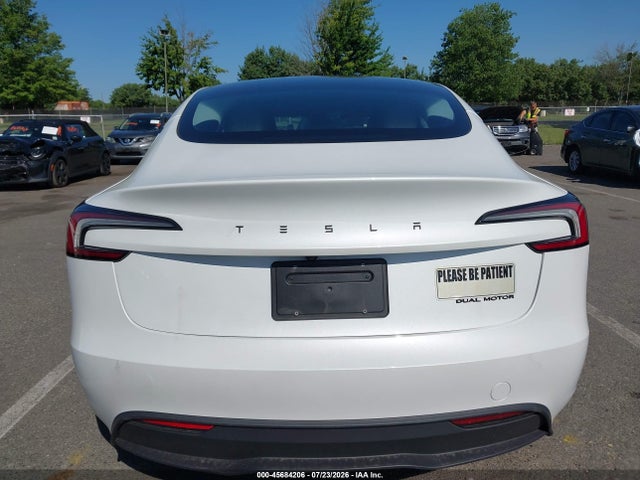 Tesla Model 3 Premium All-wheel Drive 2026 5YJ3E1EB1TF122614 Image 15