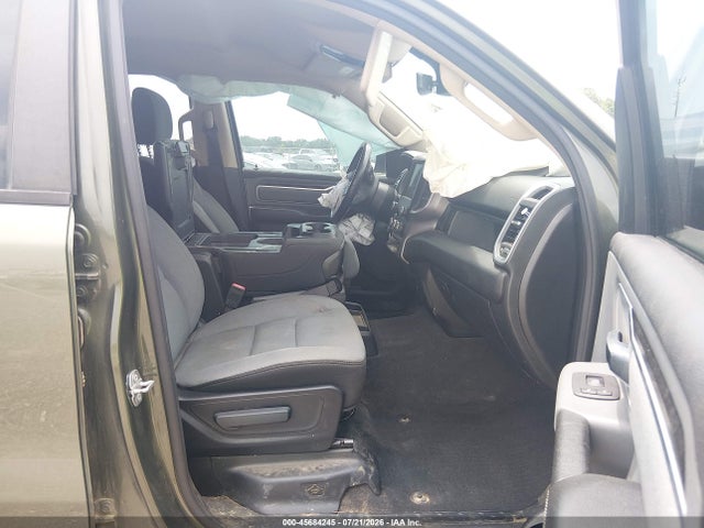 45684245 :رقم المزاد ، 1C6SRFFT5LN417289 vin ، 2020 Ram 1500 Lone Star  4x4 5'7 Box مزاد بيع