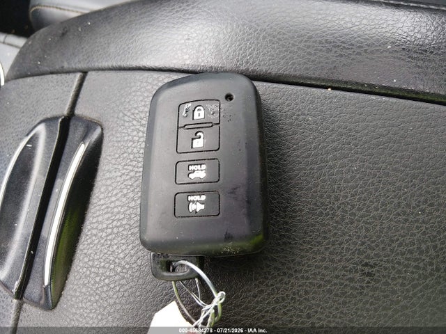 5TDJZRFH3JS550299 Toyota Highlander Xle