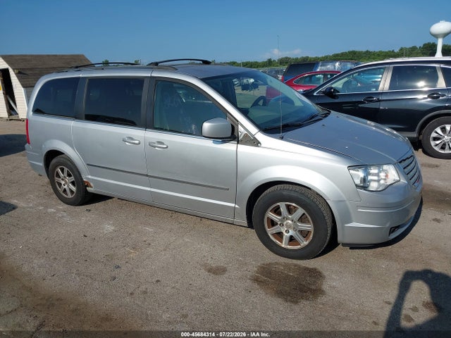 Aukcja sprzedaży 2010 Chrysler Town & Country Touring, vin: 2A4RR5D18AR131983, numer aukcji: 45684314