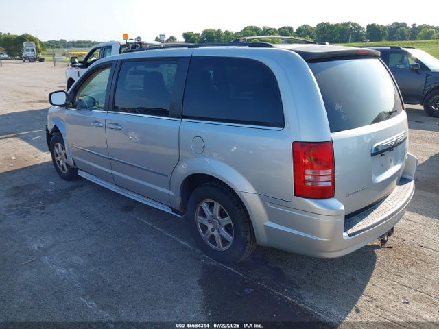 Aukcja sprzedaży 2010 Chrysler Town & Country Touring, vin: 2A4RR5D18AR131983, numer aukcji: 45684314