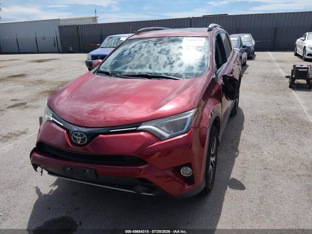 Toyota Rav4 Xle 2018 2T3WFREV2JW460615 Image 12
