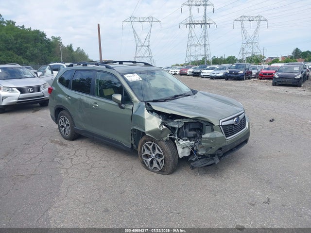 Продаж на аукціоні авто 2019 Subaru Forester Premium, vin: JF2SKAGC9KH515626, номер лоту: 45684317