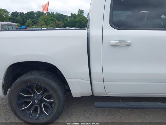 Продажа на аукционе авто 2019 Ram 1500 Big Horn/lone Star  4x4 5'7 Box, vin: 1C6SRFFT8KN690340, номер лота: 45684331