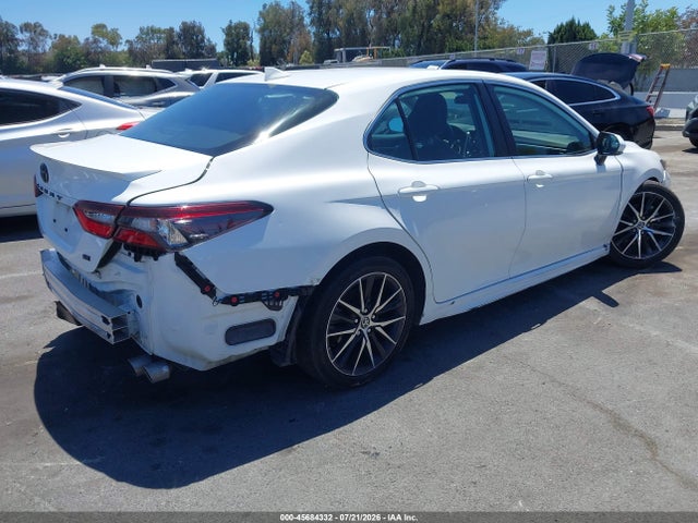 4T1G11AK8PU099070 Toyota CAMRY SE