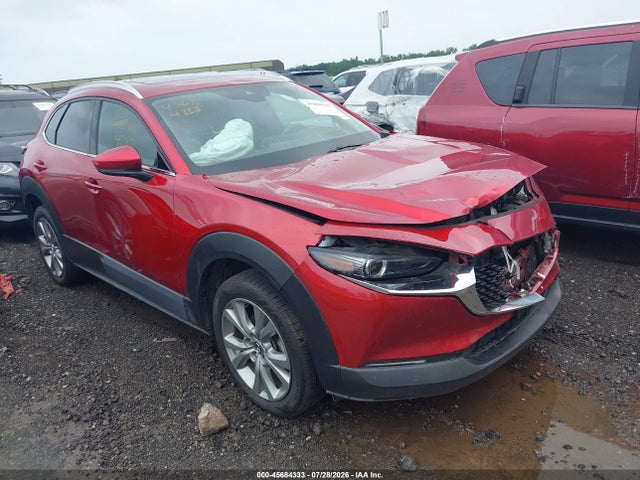 45684333 :رقم المزاد ، 3MVDMBDL0MM310558 vin ، 2021 Mazda Cx-30 Premium مزاد بيع