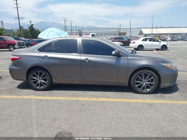 4T1BF1FK7HU782318 Toyota CAMRY XSE