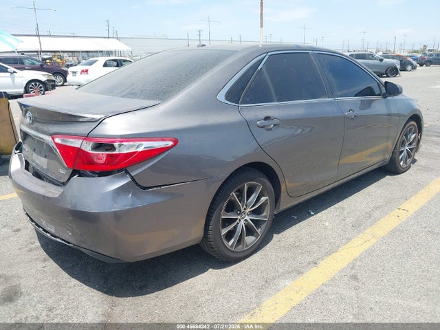 4T1BF1FK7HU782318 Toyota CAMRY XSE