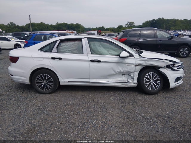 Продажа на аукционе авто 2021 Volkswagen Jetta 1.4t R-line/1.4t Se/s, vin: 3VWC57BU0MM031773, номер лота: 45684363