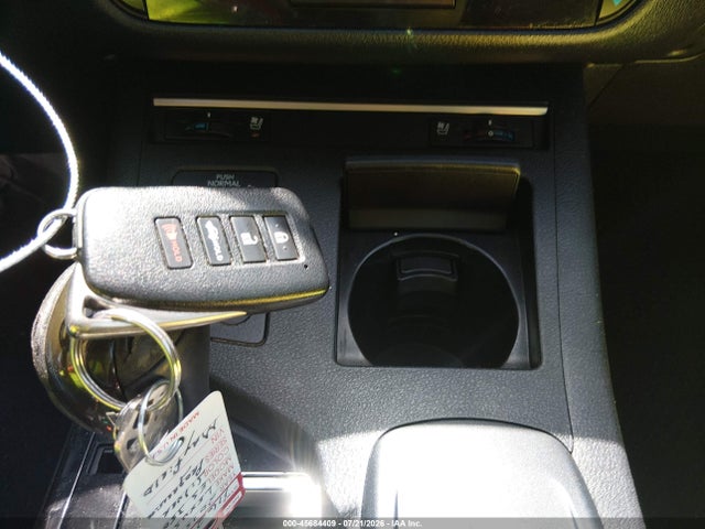 45684409 :رقم المزاد ، JTHBK1GG5F2210150 vin ، 2015 Lexus Es 350 مزاد بيع