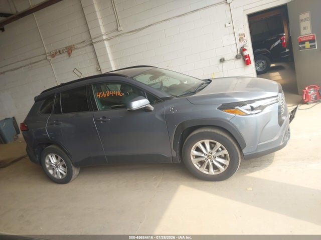 Aukcja sprzedaży 2022 Toyota Corolla Cross Le, vin: 7MUCAABG0NV013979, numer aukcji: 45684416