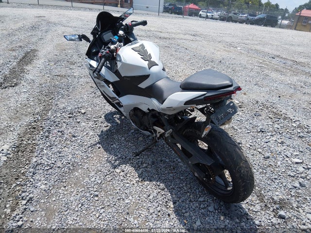 Kawasaki EX500 2024 ML5EXGG19RDA08058 Image 3