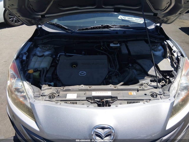 45684458 :رقم المزاد ، JM1BL1VG6B1388439 vin ، 2011 Mazda Mazda3 I Touring مزاد بيع