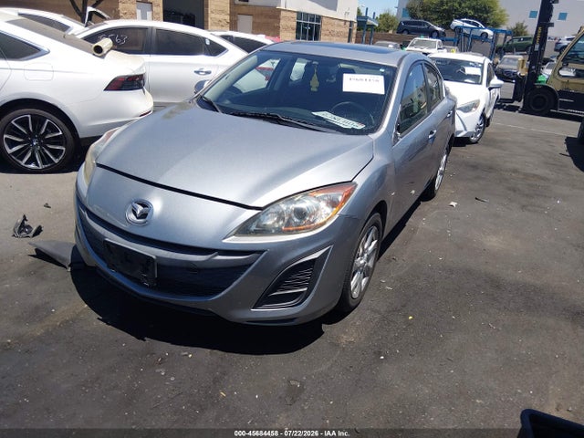 45684458 :رقم المزاد ، JM1BL1VG6B1388439 vin ، 2011 Mazda Mazda3 I Touring مزاد بيع